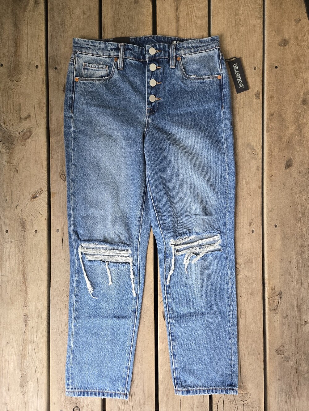 Brand new!! NWT Blank NYC distressed denim The Madison Crop style jeans size 27